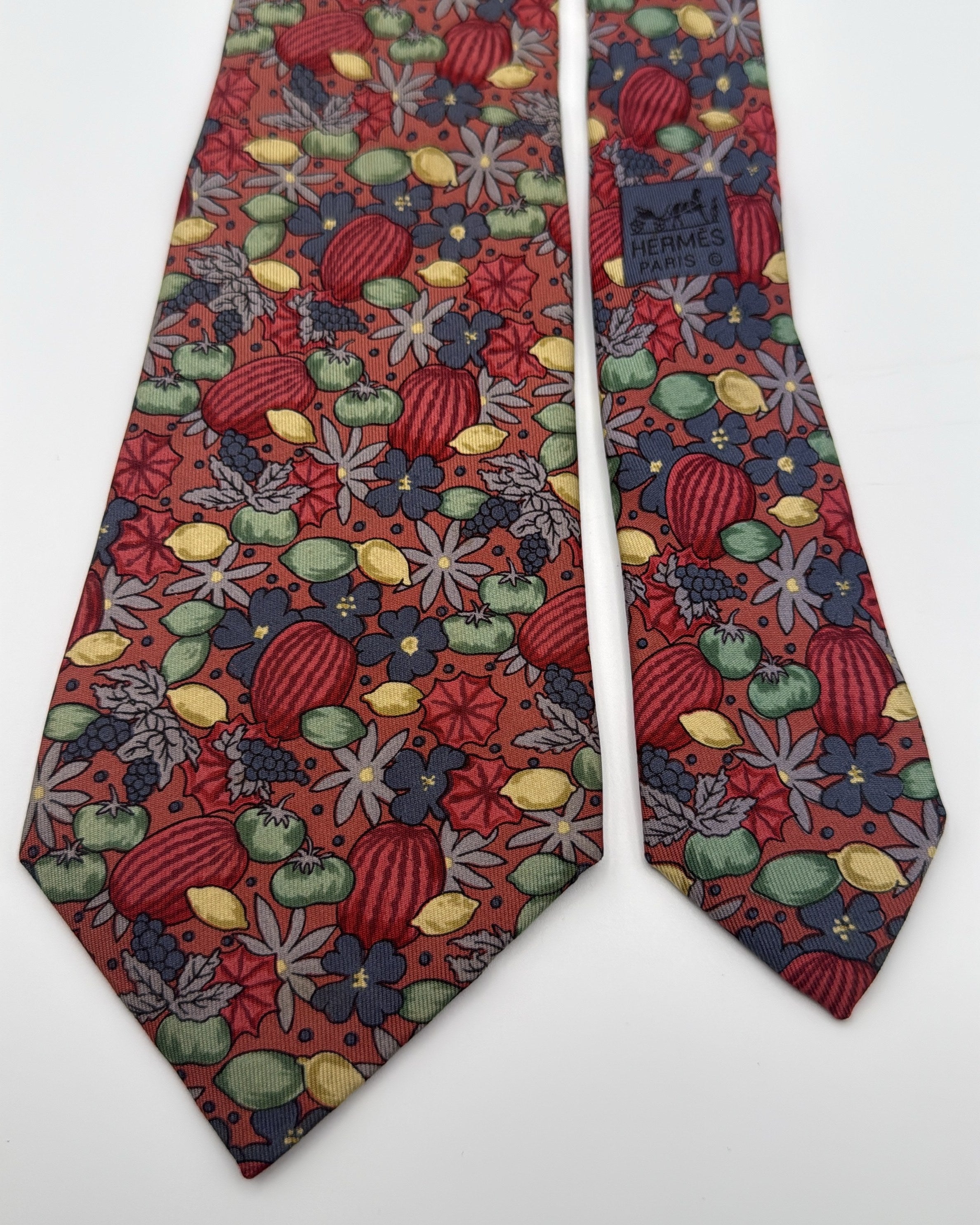 Vintage Hermès Paris Silk Tie 7358 PA Novelty/Motif Flowers Red Multicolor