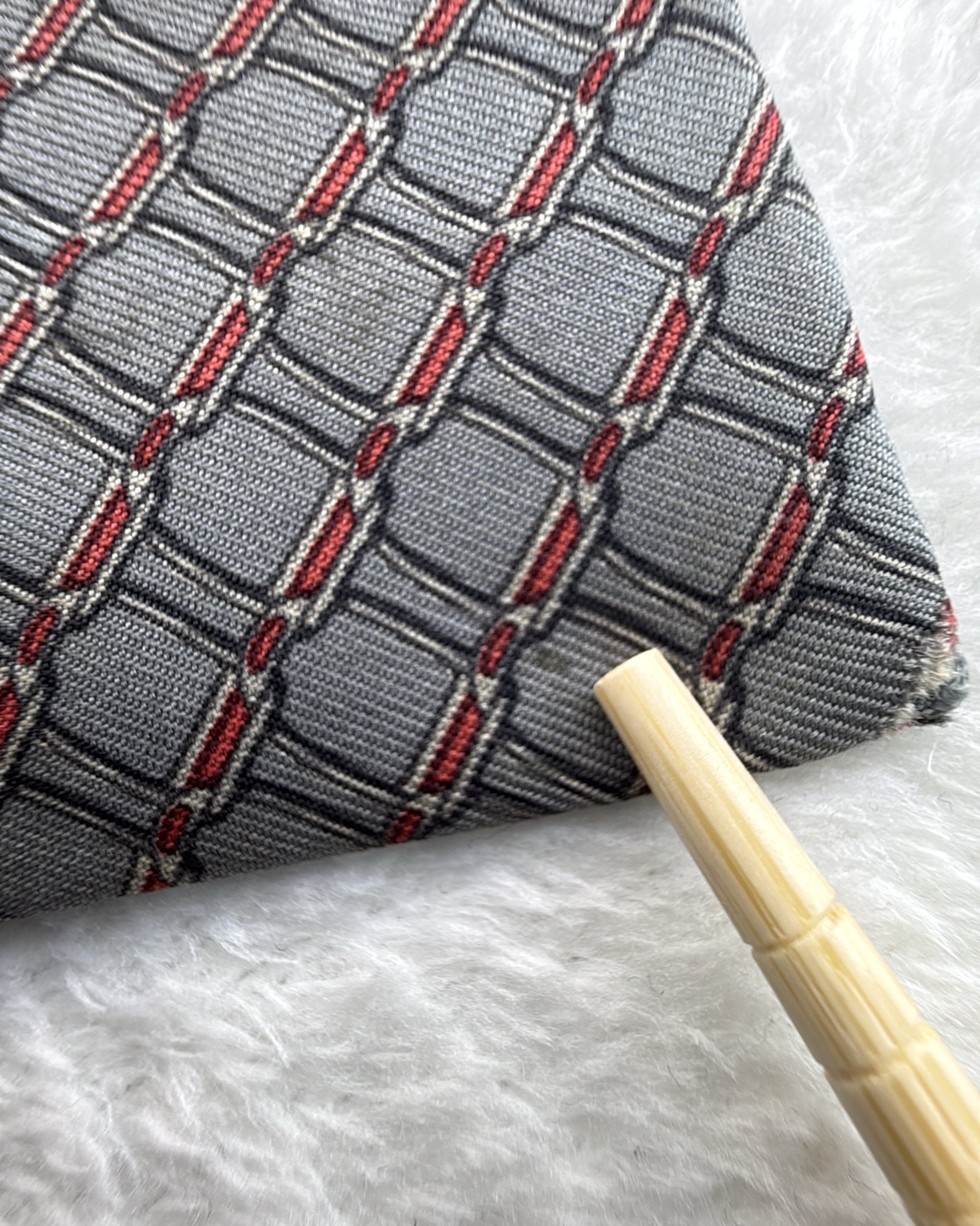 Hermès Paris Silk Tie 898 PA Geometric Grey Red Necktie Made in France