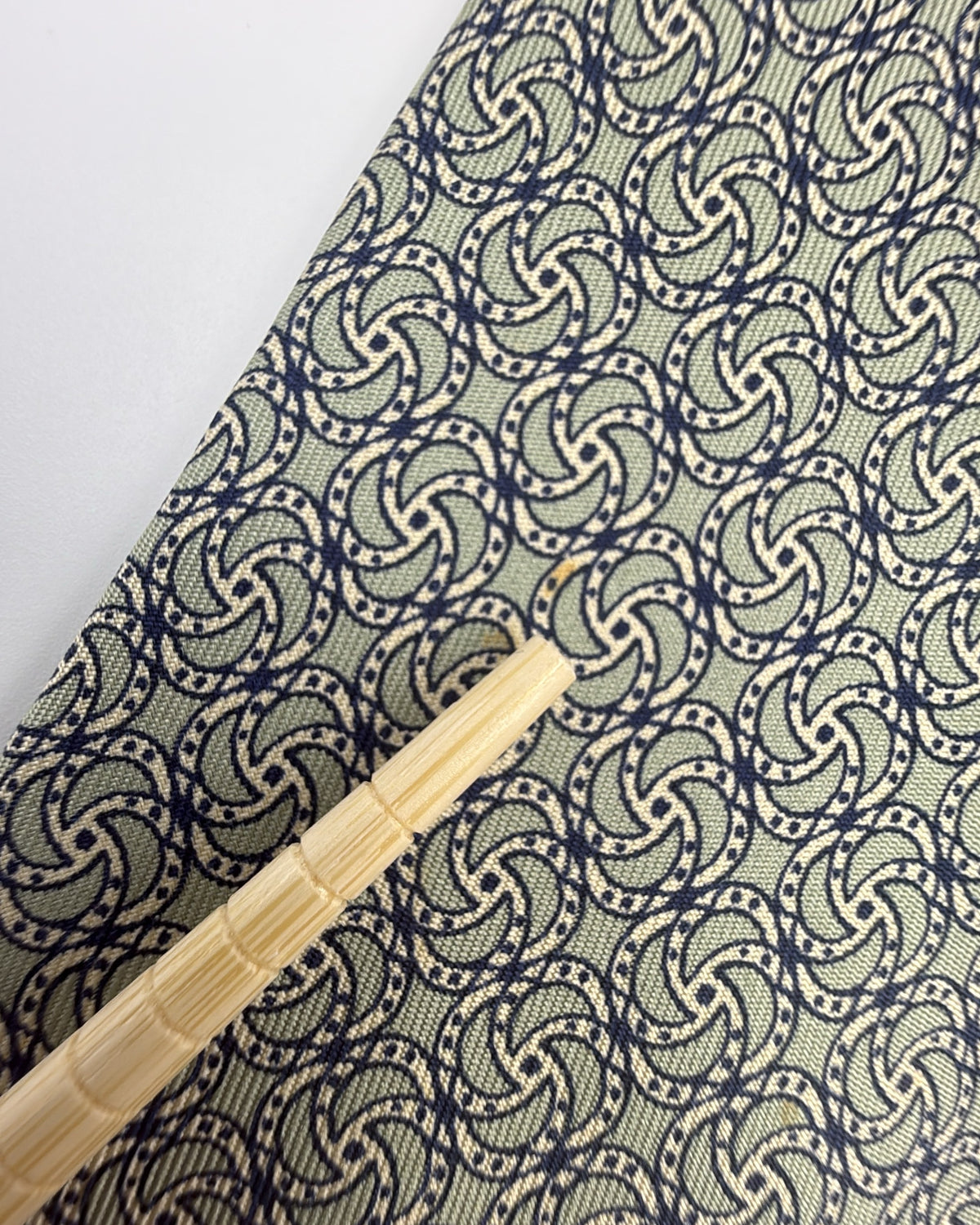 Hermès Paris Silk Tie 7349 PA Abstract Green Grey Necktie Made in France