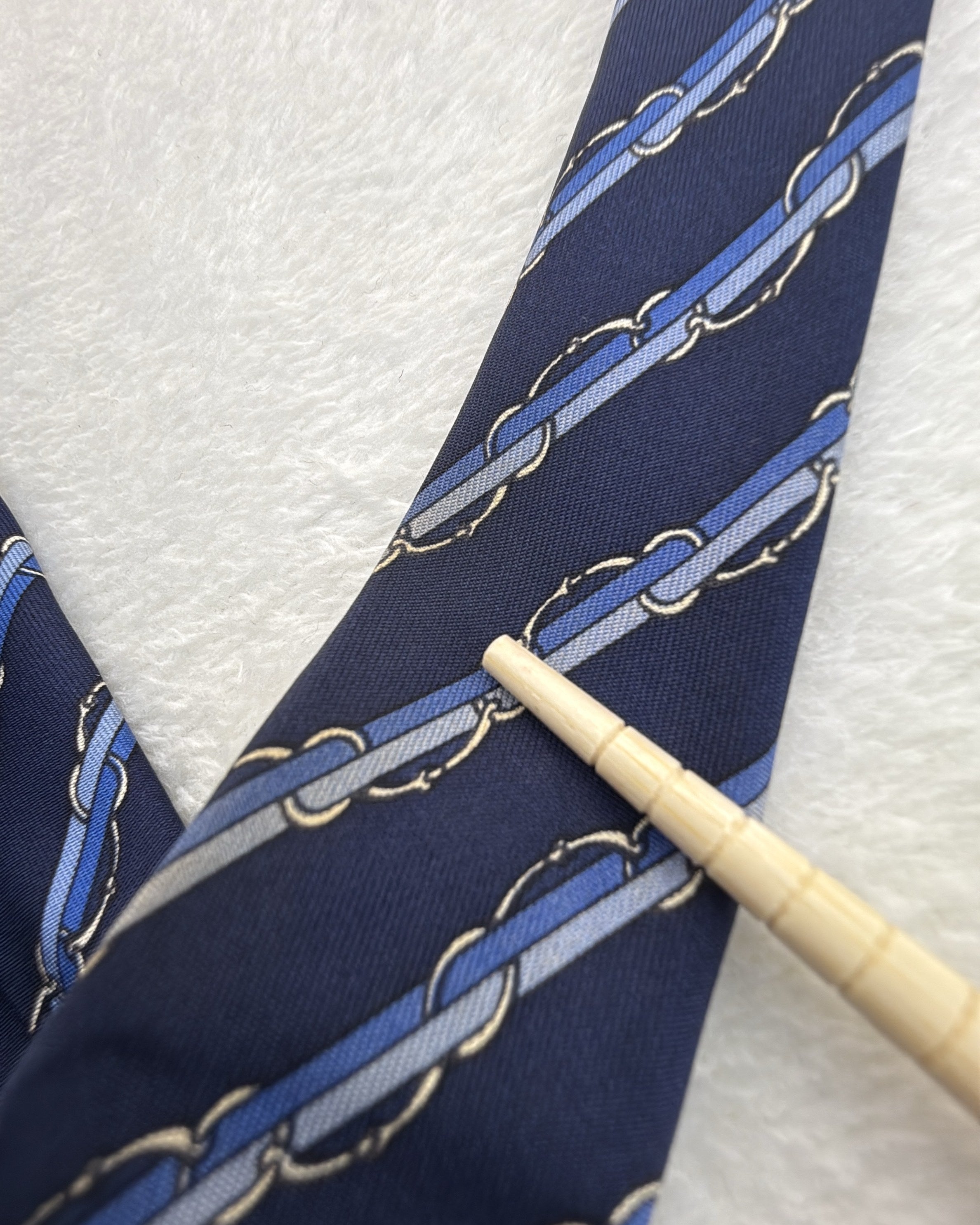 Hermès Paris Silk Tie 7041 TA Striped Navy Blue Necktie Made in France