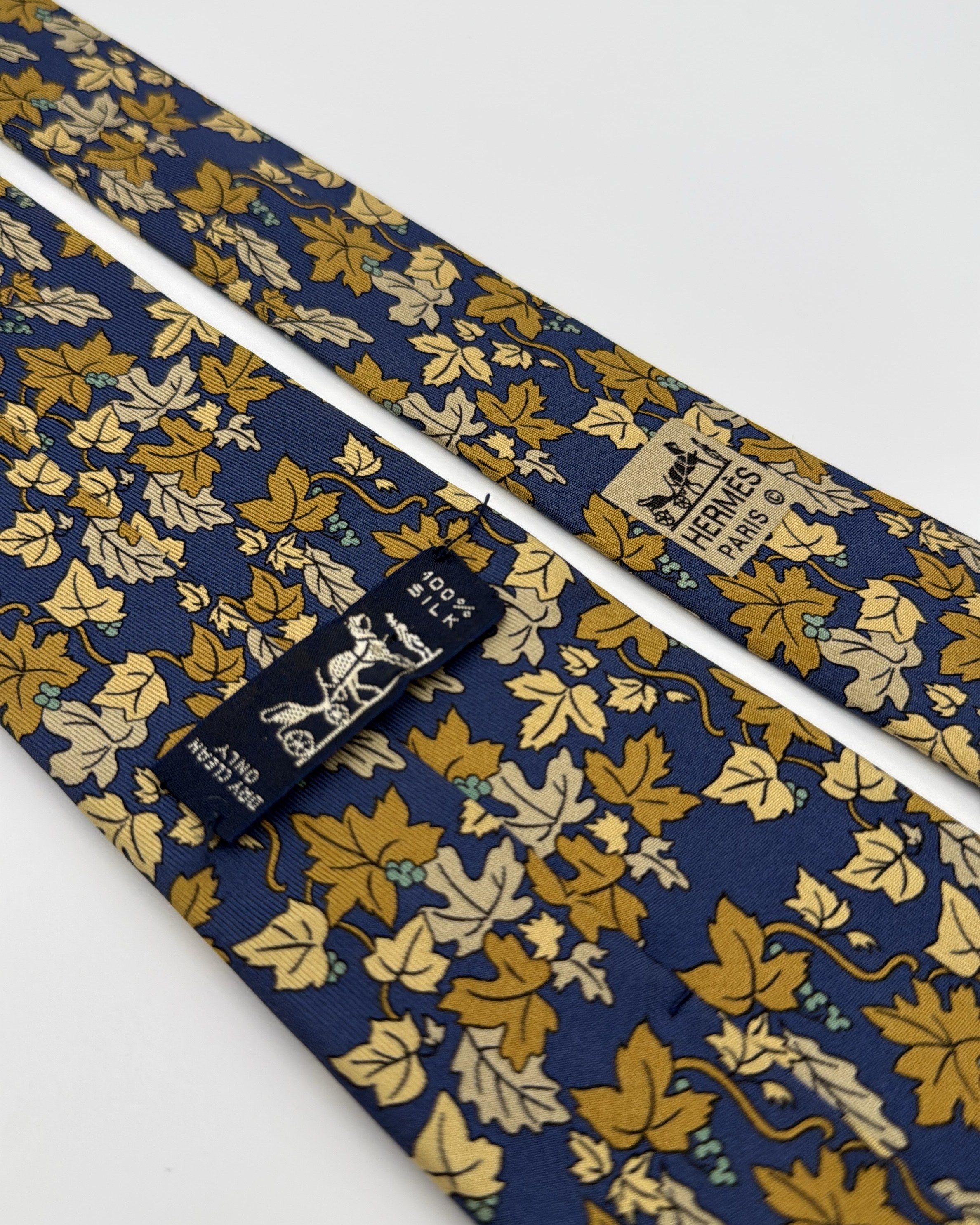 Vintage Hermès Paris Silk Tie 7406 PA Floral Navy Gold Necktie Made in France