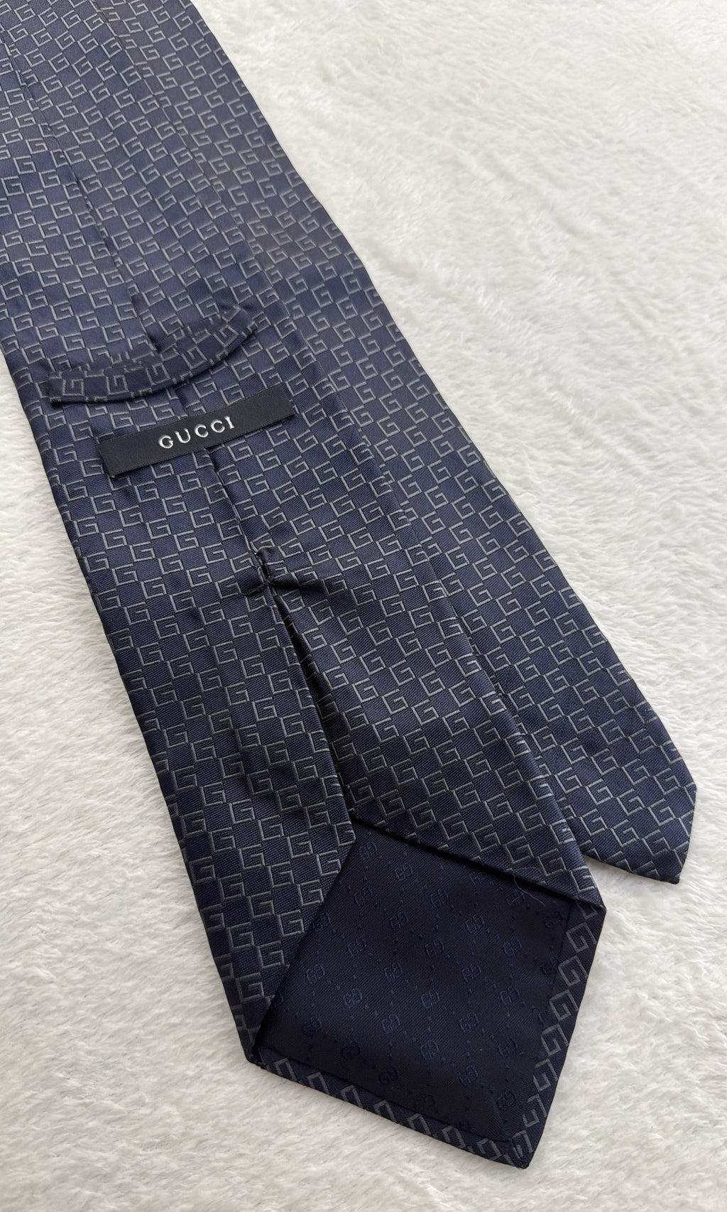 Gucci Silk Tie Brand Logo Navy Grey Necktie Made in Italy