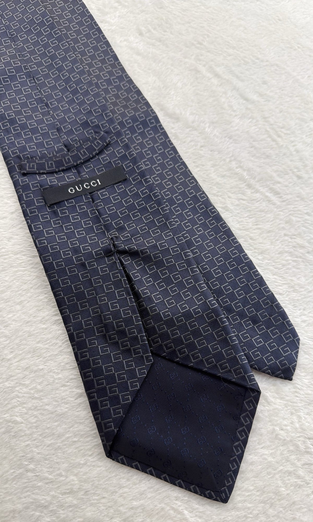 Gucci Silk Tie Brand Logo Navy Grey Necktie Made in Italy