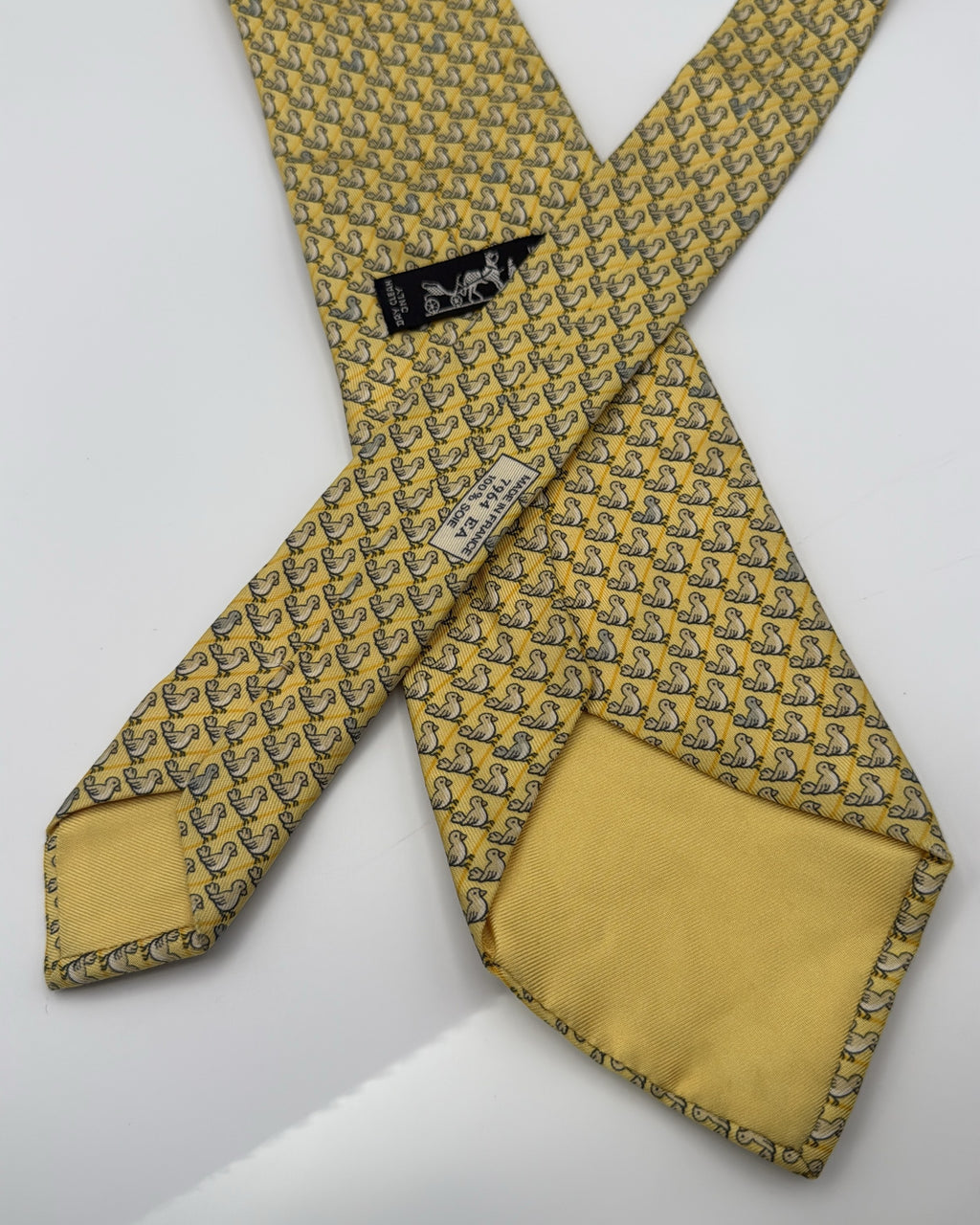 Vintage Hermès Paris Silk Tie 7964 EA Novelty/Motif Birds Yellow Grey Necktie