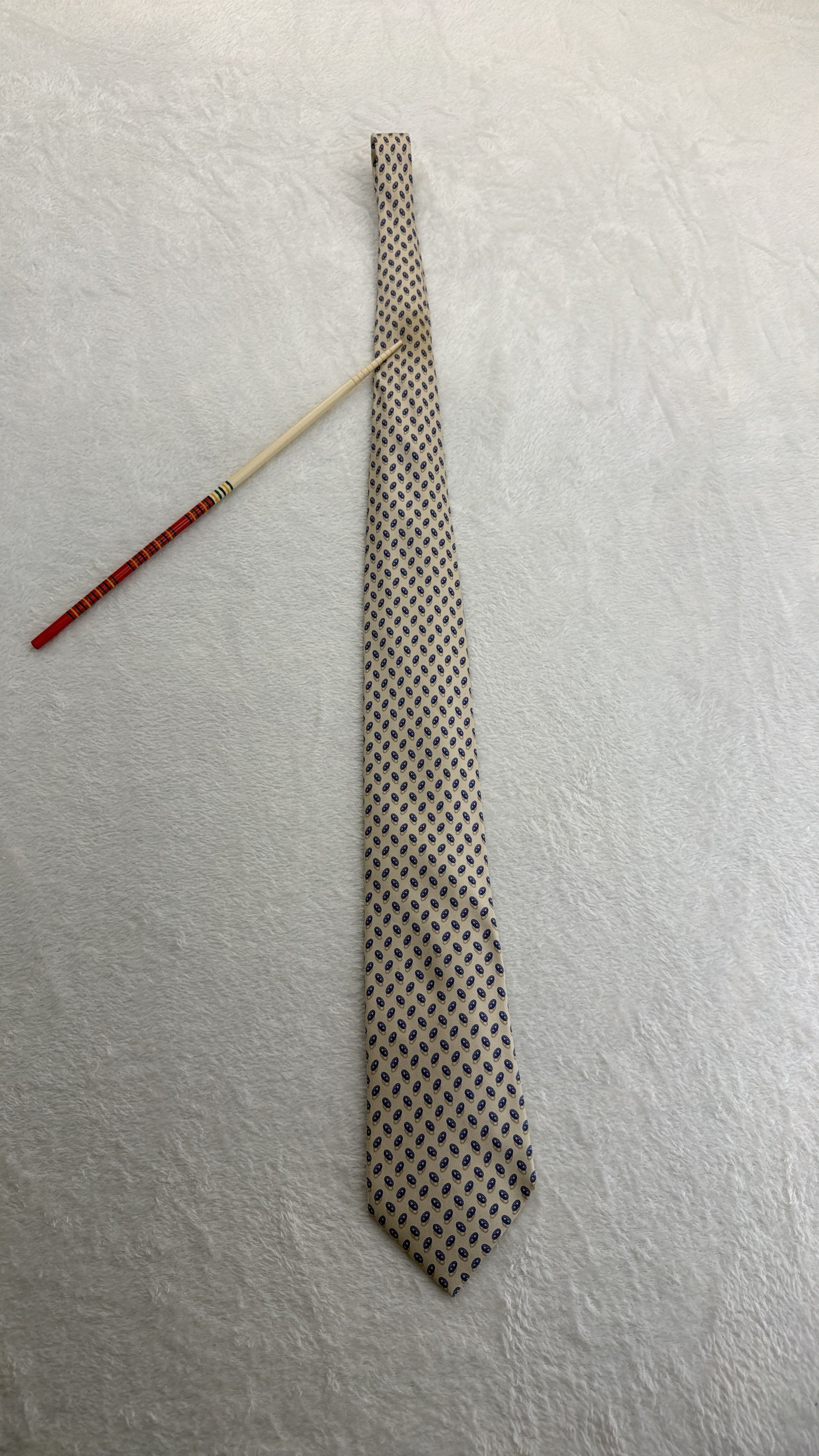 Hermès Paris Silk Tie Novelty/Motif Ivory Blue Necktie Made in France