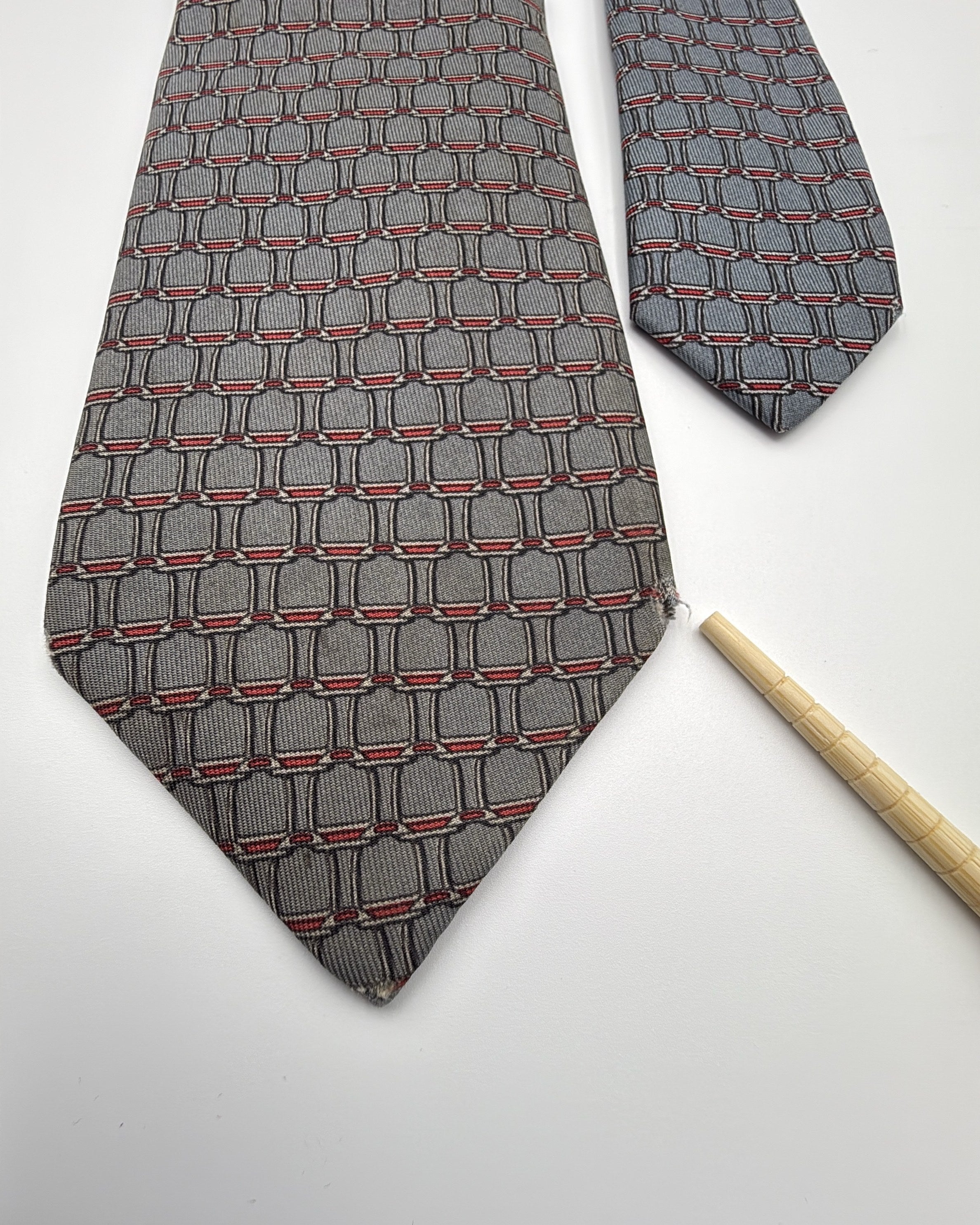 Hermès Paris Silk Tie 898 PA Geometric Grey Red Necktie Made in France