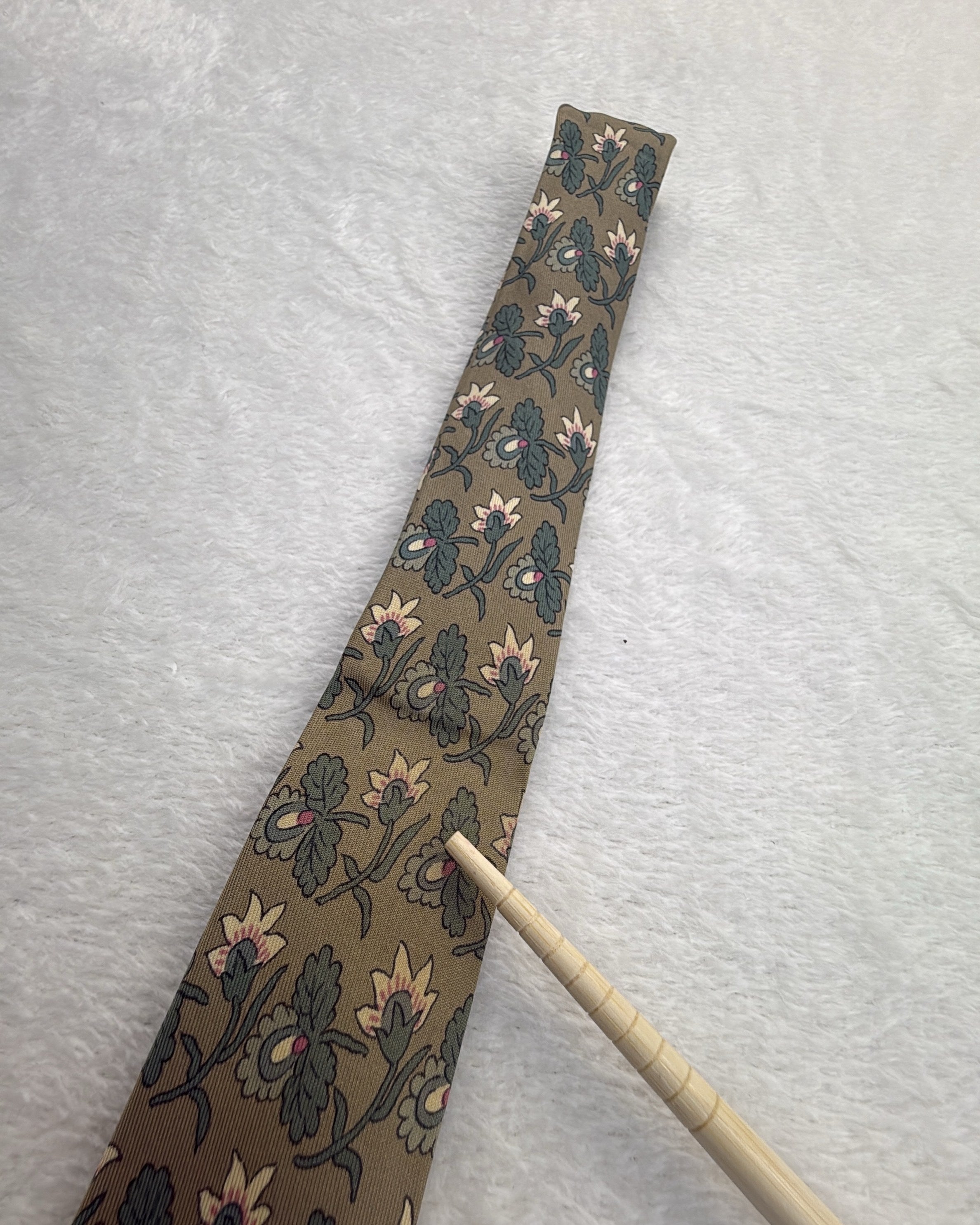 Vintage Hermès Paris Silk Tie Floral Green Multicolor Necktie
