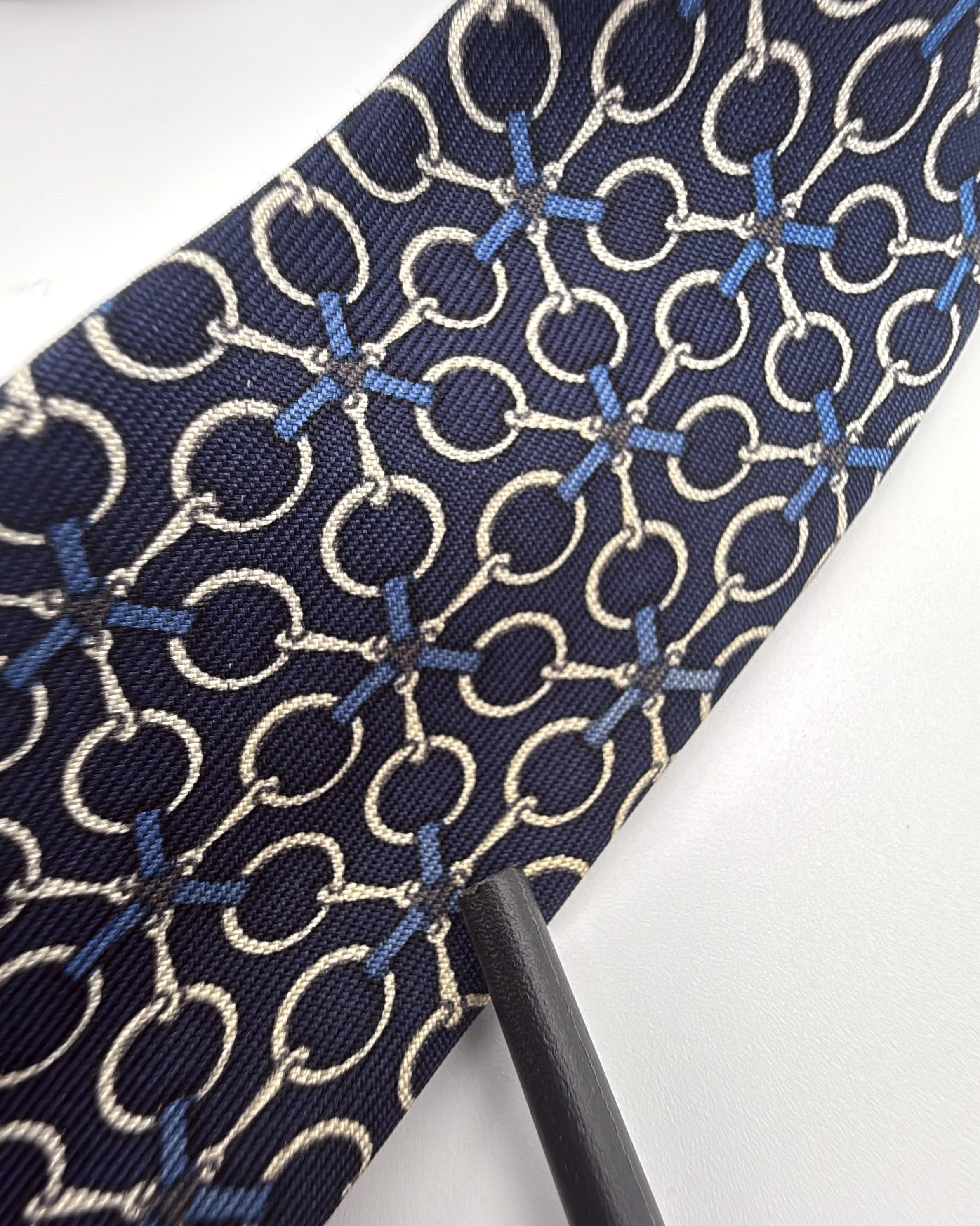 Hermès Paris Silk Tie 7084 OA Geometric Navy White Necktie Made in France