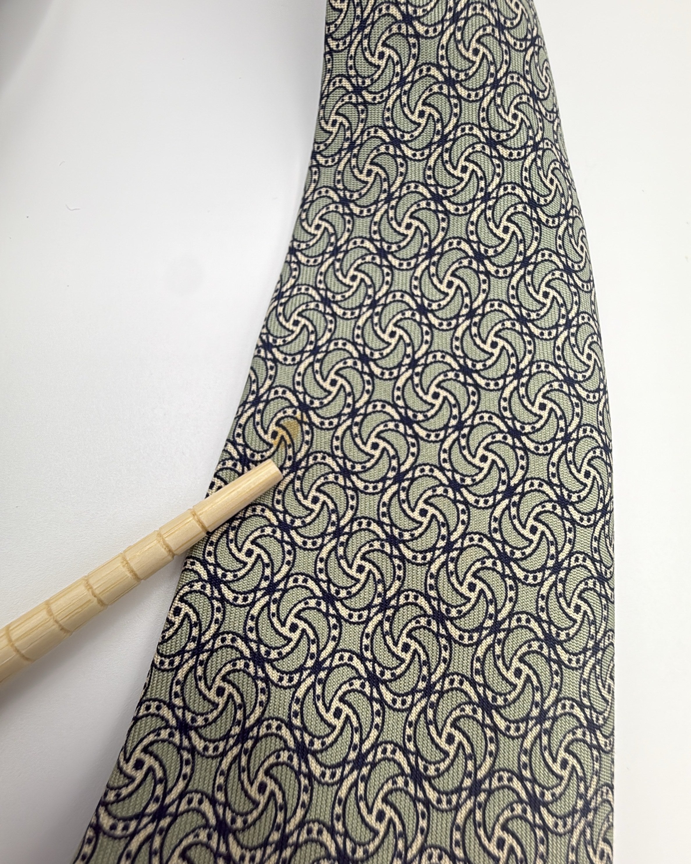 Hermès Paris Silk Tie 7349 PA Abstract Green Grey Necktie Made in France