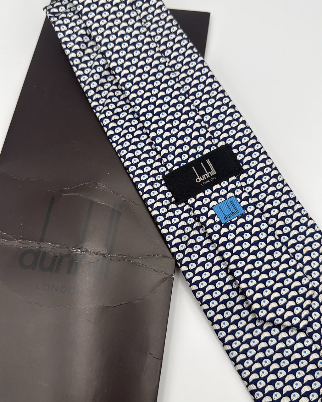 Alfred Dunhill Silk Tie Geometric Stylized Eye/droplet Shapes Navy White Necktie
