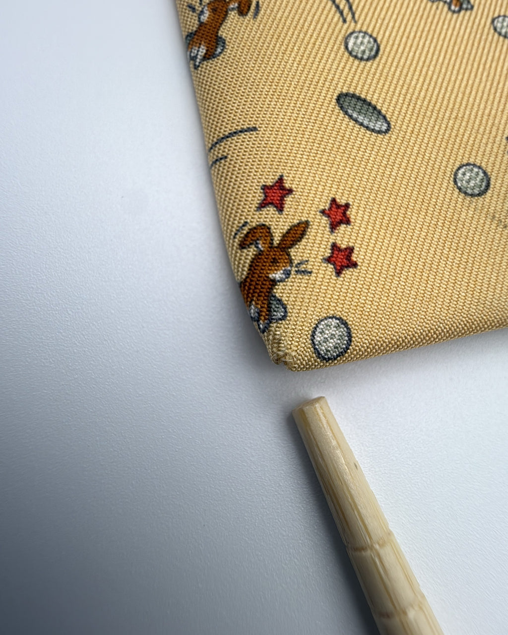 Hermès Paris Silk Tie 7956 EA Animal Yellow Necktie Made in France