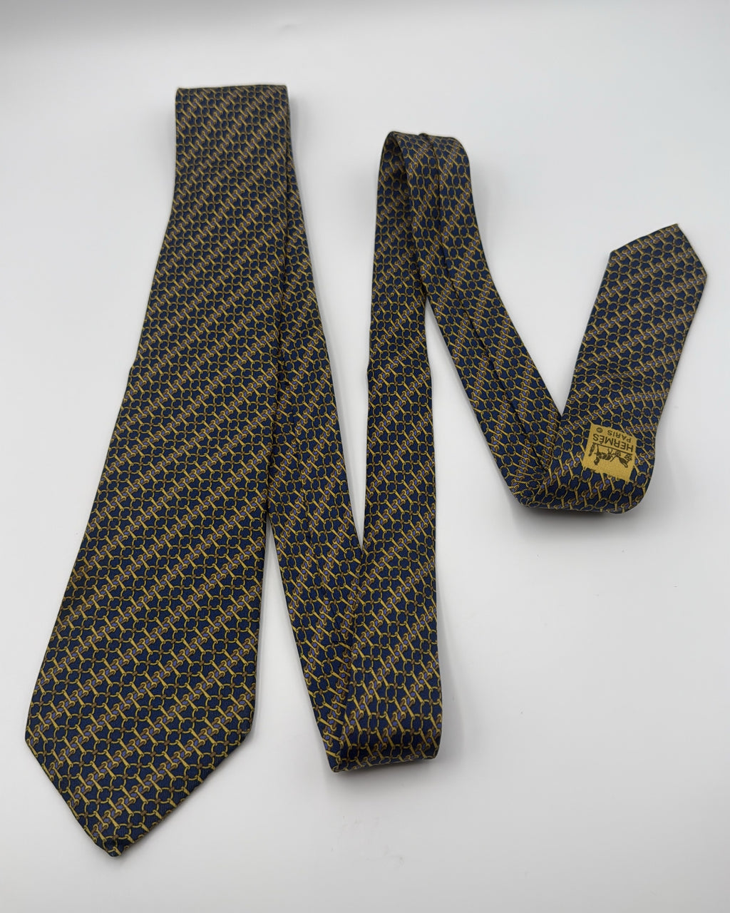 Hermès Paris Silk Tie 7200 UA Geometric Navy Gold Necktie Made in France