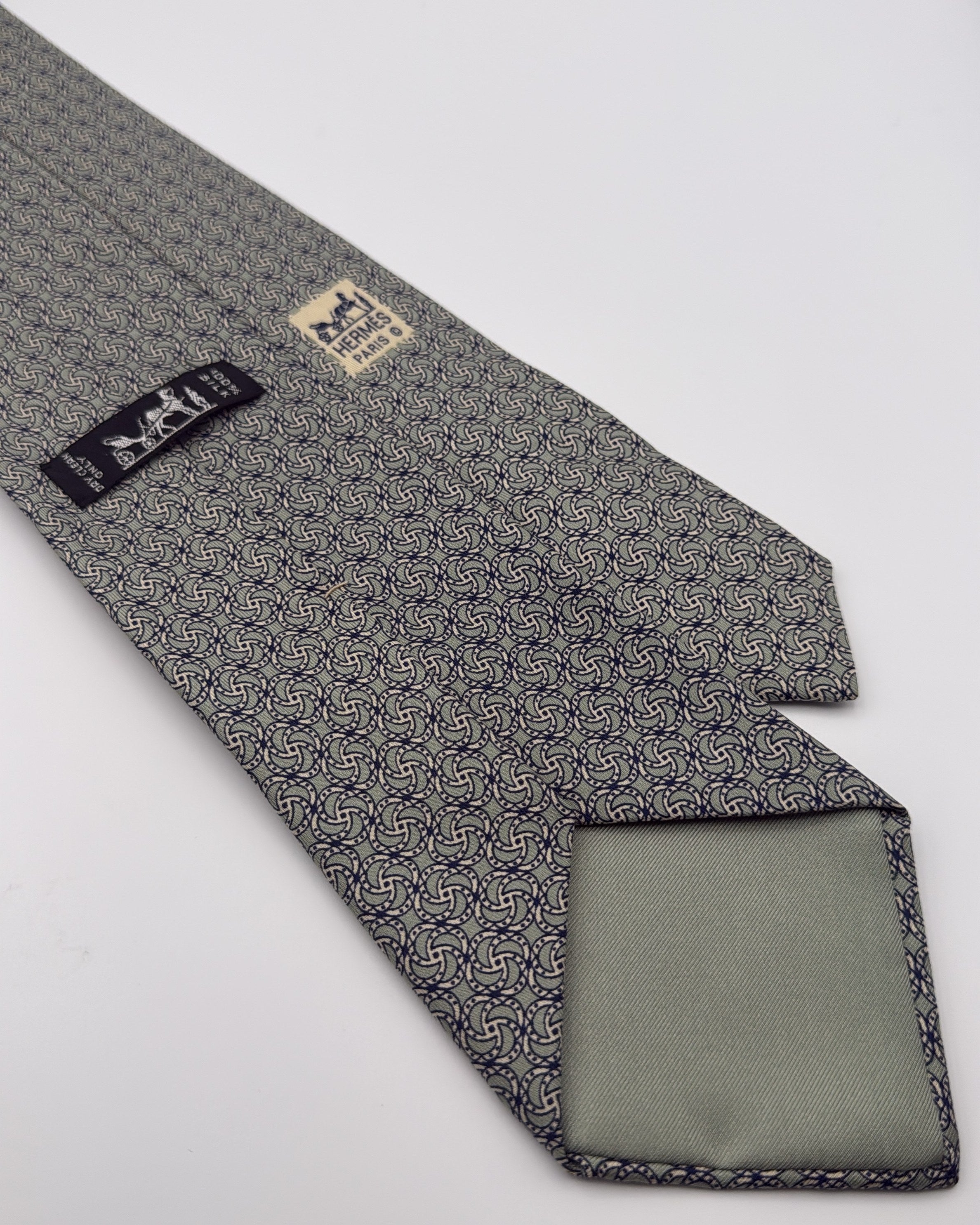 Hermès Paris Silk Tie 7349 PA Abstract Green Grey Necktie Made in France