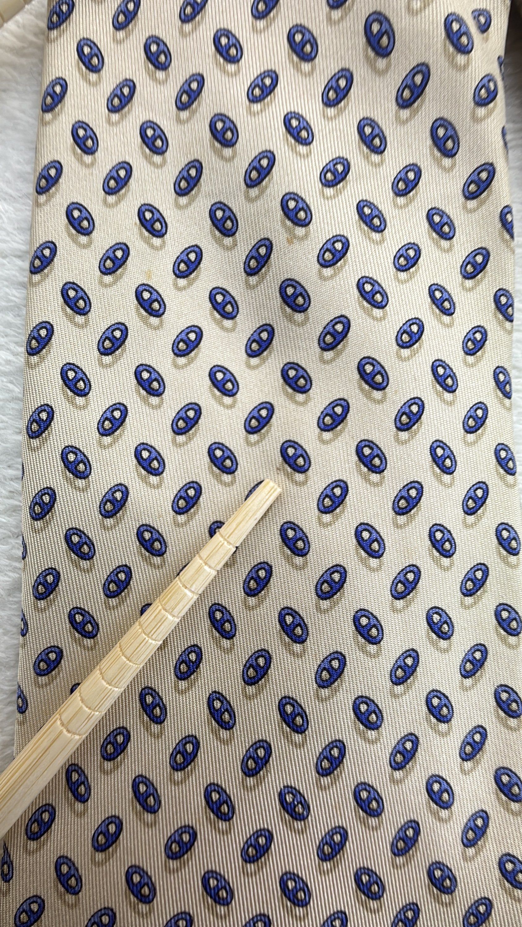 Hermès Paris Silk Tie Novelty/Motif Ivory Blue Necktie Made in France