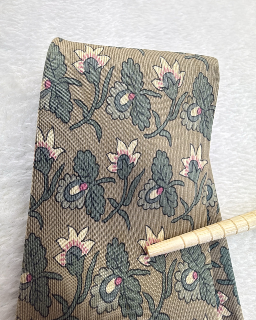 Vintage Hermès Paris Silk Tie Floral Green Multicolor Necktie