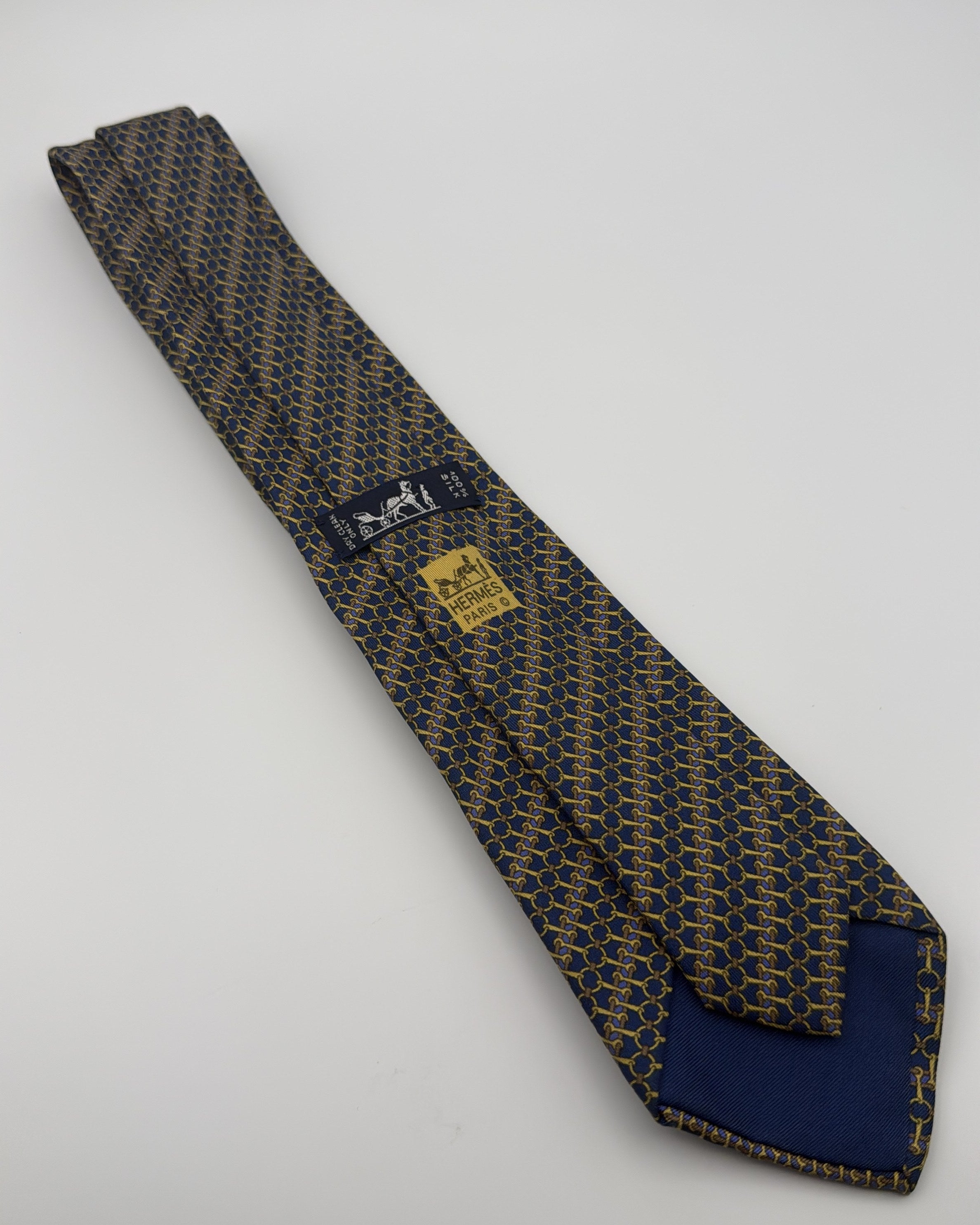 Hermès Paris Silk Tie 7200 UA Geometric Navy Gold Necktie Made in France