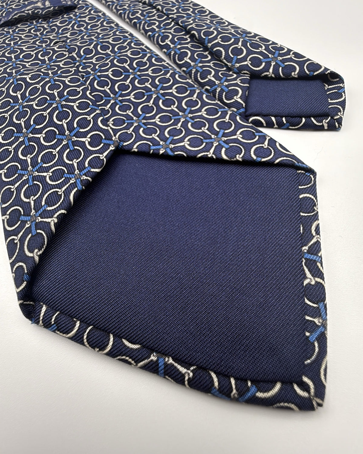 Hermès Paris Silk Tie 7084 OA Geometric Navy White Necktie Made in France