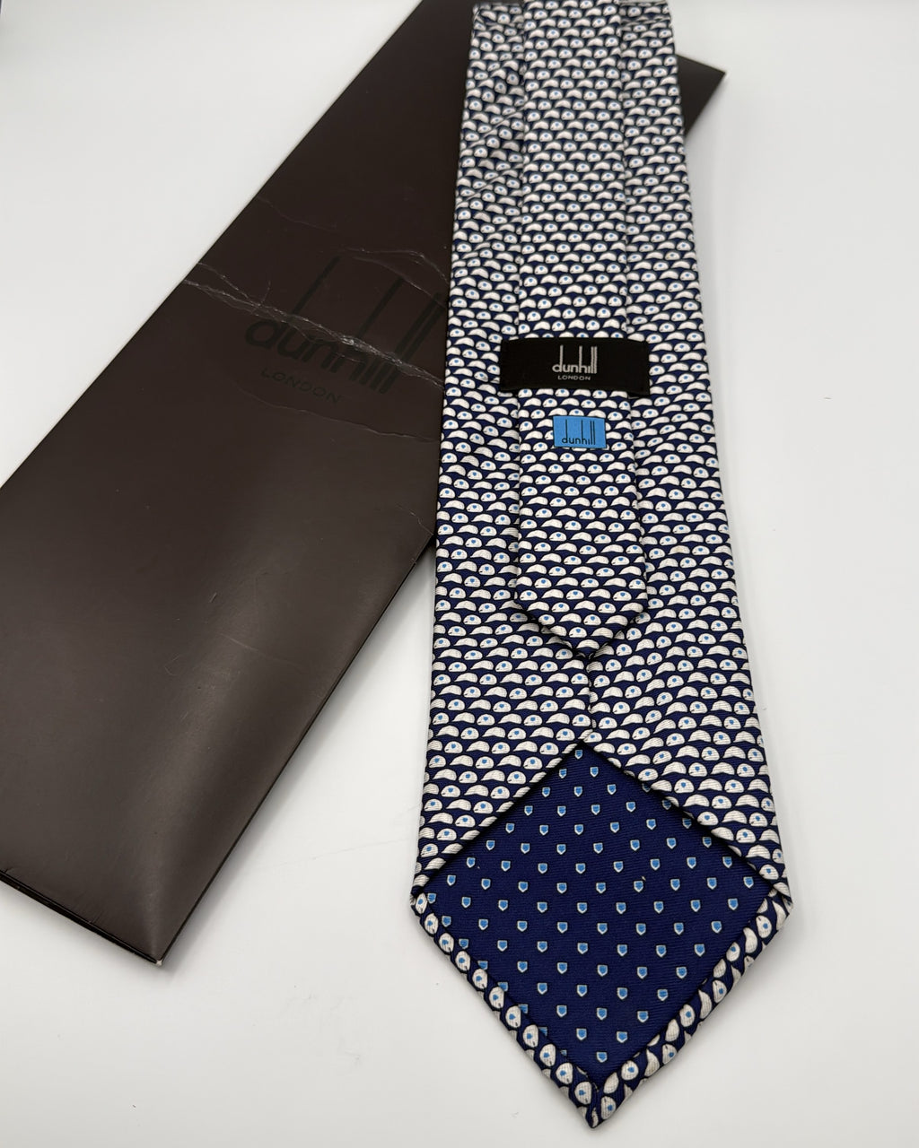 Alfred Dunhill Silk Tie Geometric Stylized Eye/droplet Shapes Navy White Necktie