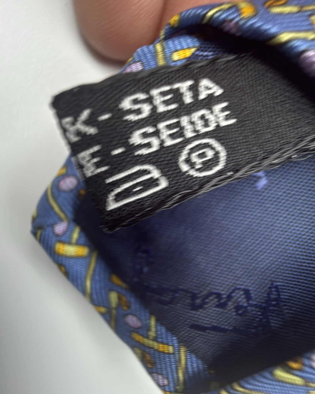Salvatore Ferragamo Silk Tie Novelty/Motif Golf Blue Yellow Necktie